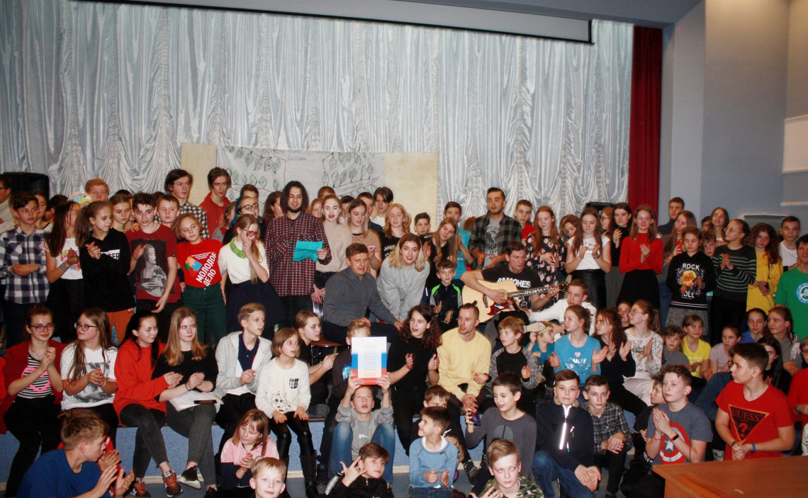 здесь было фото