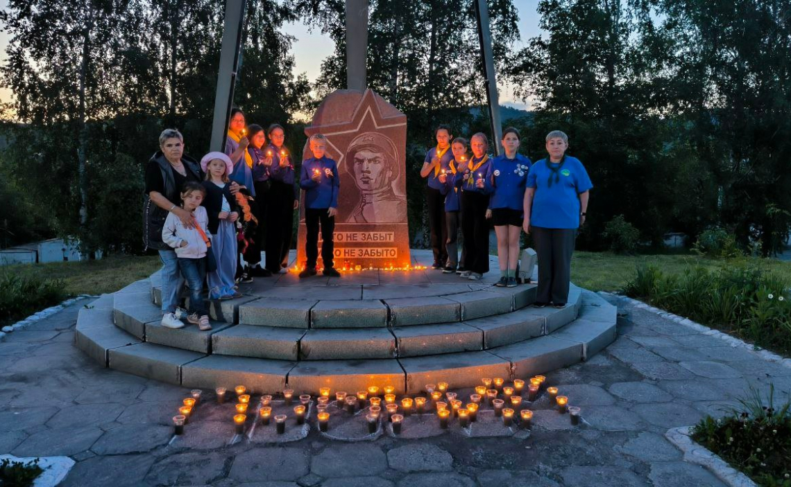 Православные следопыты пгт. Темиртау присоединились к мероприятиям в День  памяти и скорби | Синодальный отдел по делам молодежи Русской Православной  Церкви